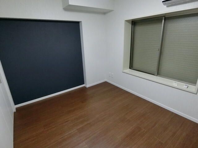 �y���ԁE���r���O�z�@