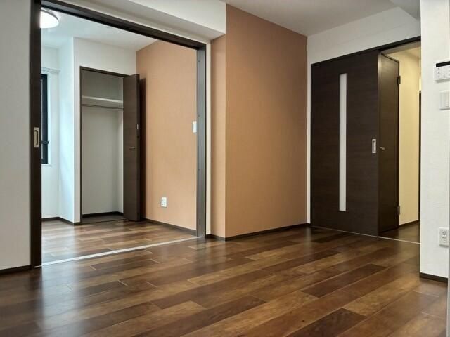 �y���ԁE���r���O�z�@