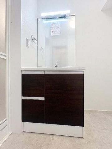 �y���ʏ��z�@