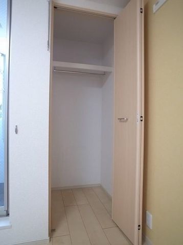 �y���[�z�@�N���[�[�b�g