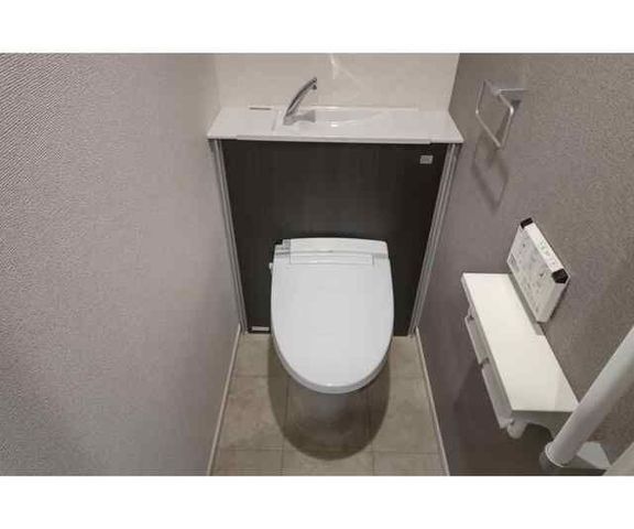 �y�g�C���z�@