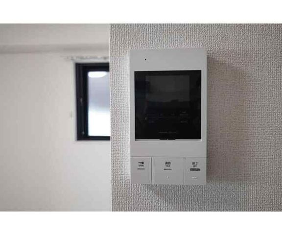 �y���̑��ݔ��z�@