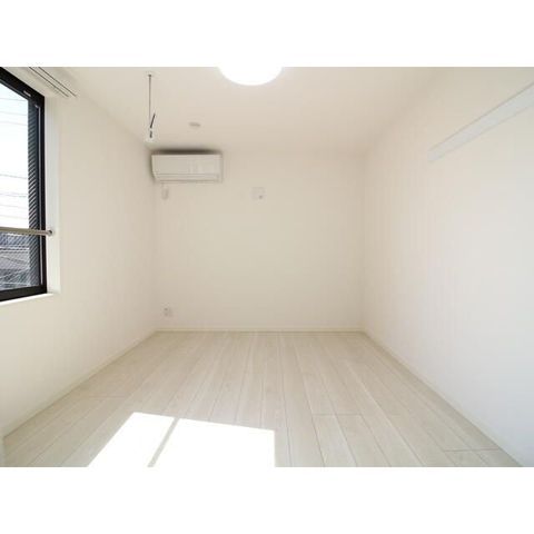 �y���̑������E�X�y�[�X�z�@