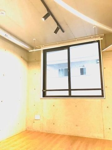 �y���̑������E�X�y�[�X�z�@