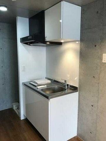 �y�L�b�`���z�@