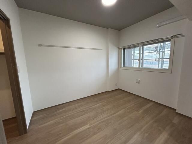 �y���̑������E�X�y�[�X�z�@���]�^�C�v�Q�l�ʐ^