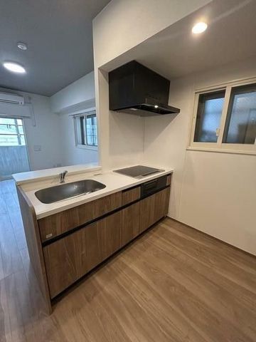 �y���̑��ݔ��z�@���]�^�C�v�Q�l�ʐ^