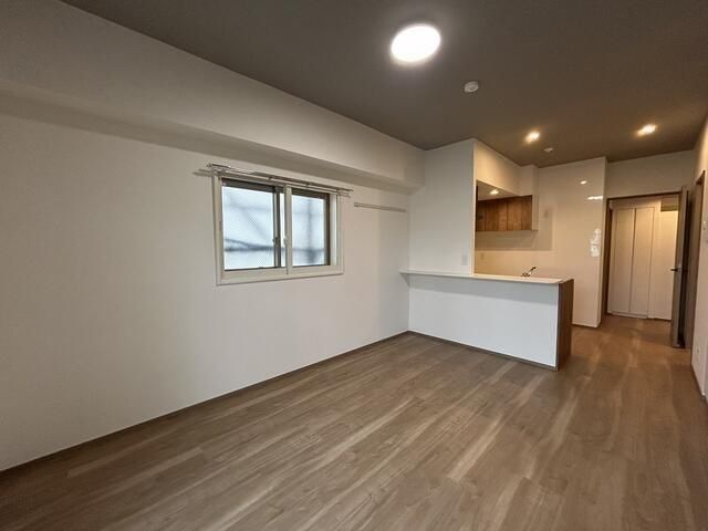 �y���ԁE���r���O�z�@���]�^�C�v�Q�l�ʐ^