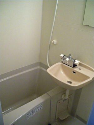 �y���ʏ��z�@