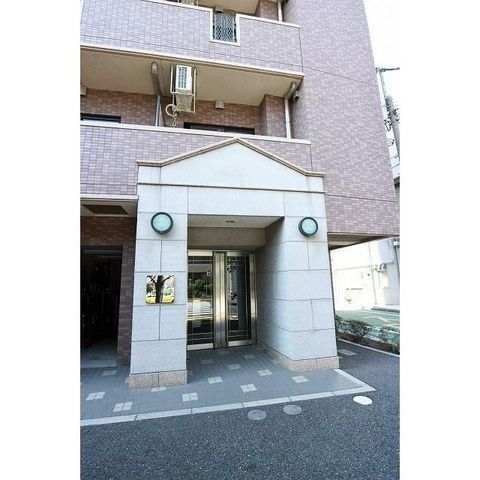 �y�G���g�����X�z�@