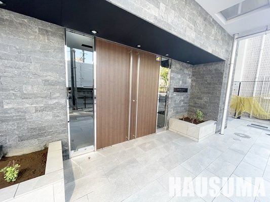 �y�G���g�����X�z�@�G���g�����X