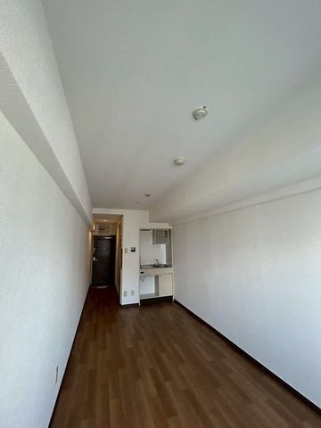 �y���ԁE���r���O�z�@