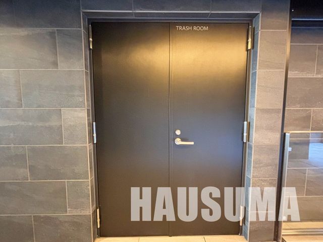 �y���̑��z�@�G���g�����X