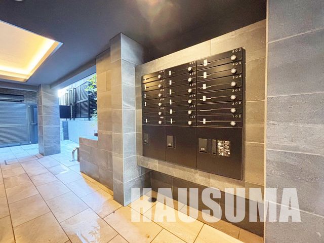 �y���̑��z�@�G���g�����X