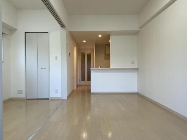 �y���ԁE���r���O�z�@