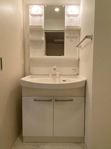 �y���ʏ��z�@