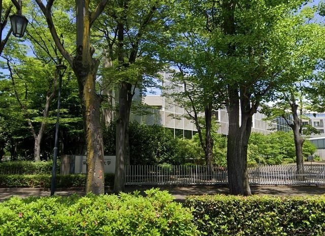 【周辺】　東京都立大学図書館荒川館 徒歩15分。 1180m