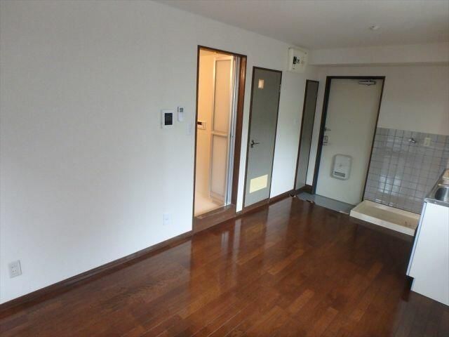 �y���ցz�@