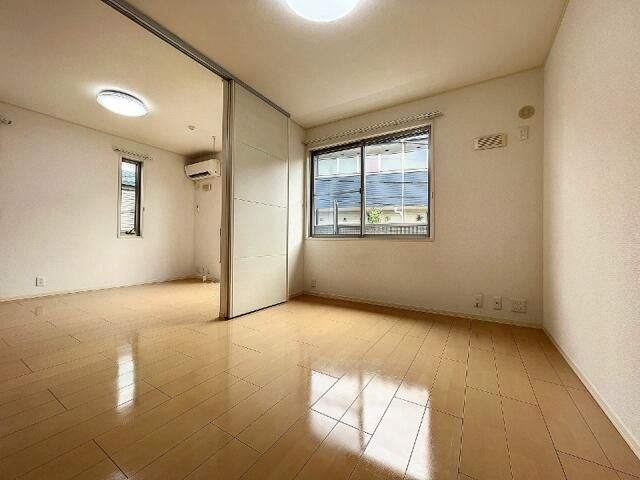 �y���̑������E�X�y�[�X�z�@