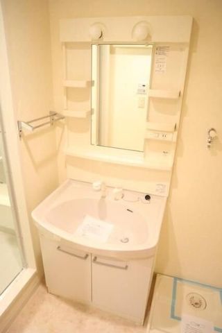 �y���ʏ��z�@