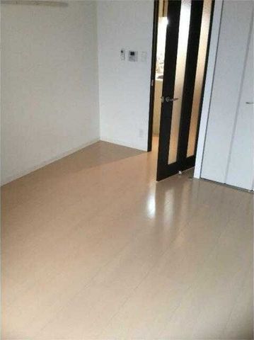 �y���ԁE���r���O�z�@