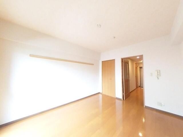 �y���̑������E�X�y�[�X�z�@