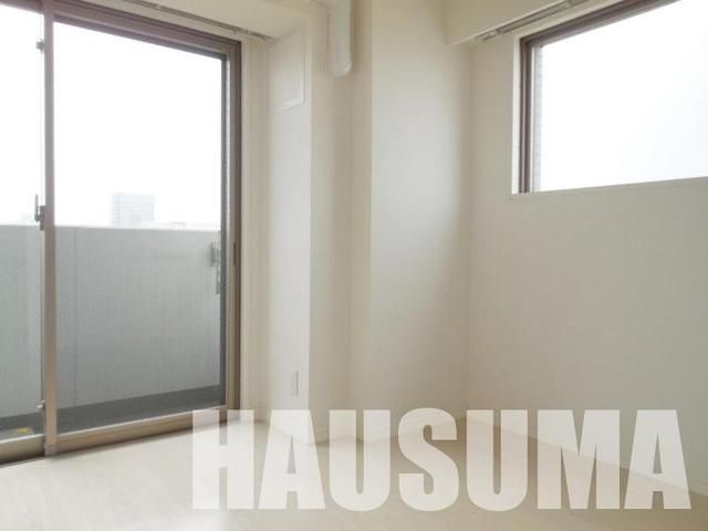 �y���ԁE���r���O�z�@