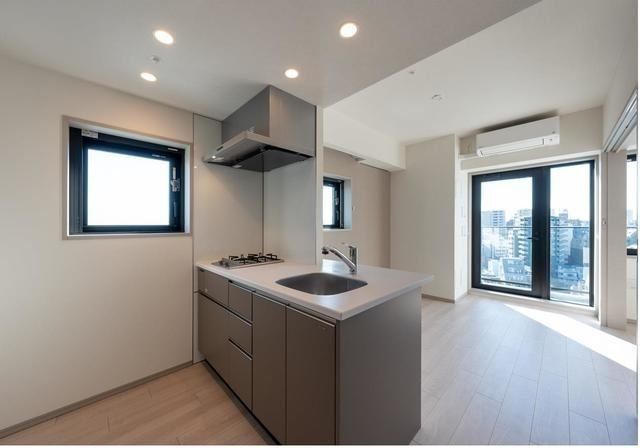 �y�L�b�`���z�@