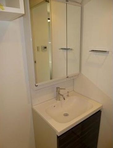 �y���ʏ��z�@�Ɨ����ʑ�