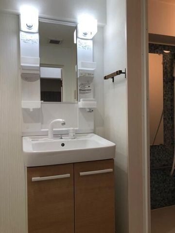 �y���ʏ��z�@