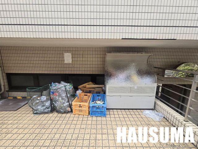 �y���̑��z�@���ԏ�