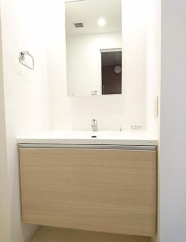 �y���ʏ��z�@���ʏ�