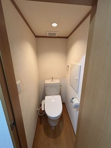 �y�g�C���z�@