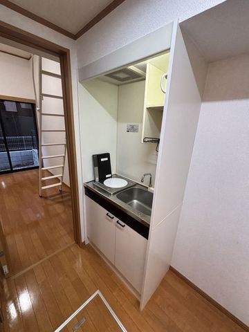 �y�L�b�`���z�@