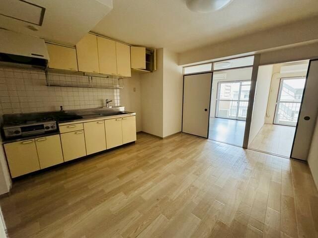 �y�L�b�`���z�@���������Q�Ǝʐ^��