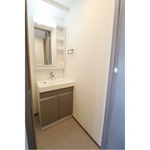 �y���ʏ��z�@