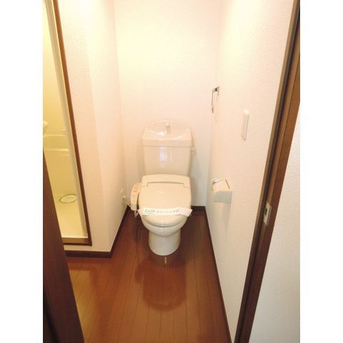 �y�g�C���z�@