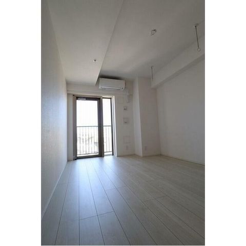 �y���ԁE���r���O�z�@