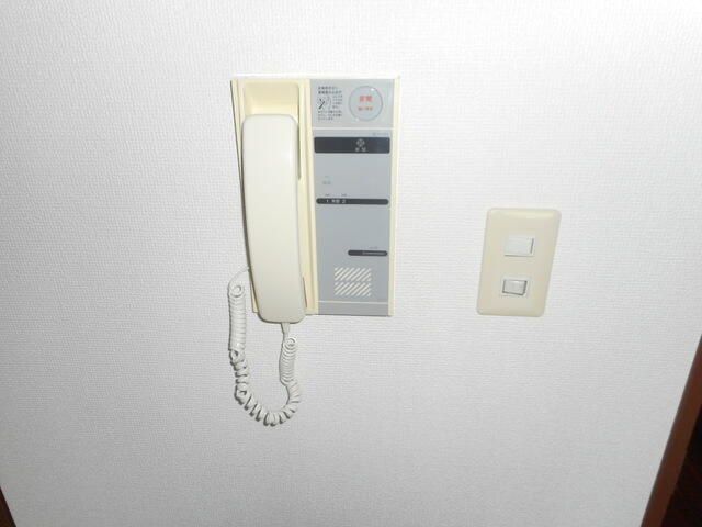 �y���̑��ݔ��z�@