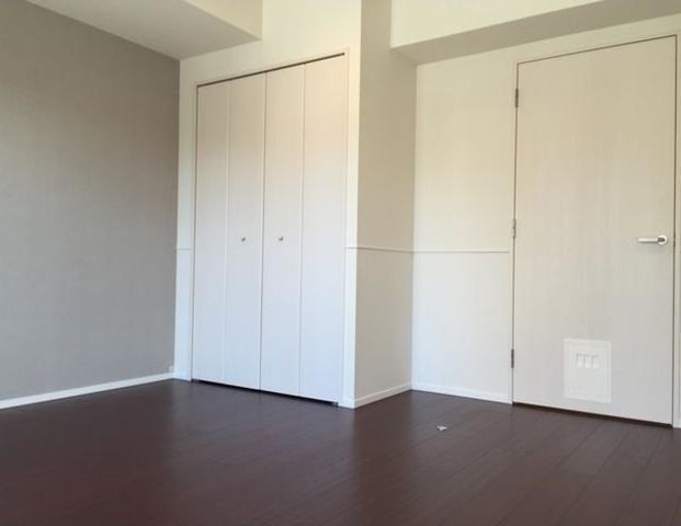 �y���ԁE���r���O�z�@����