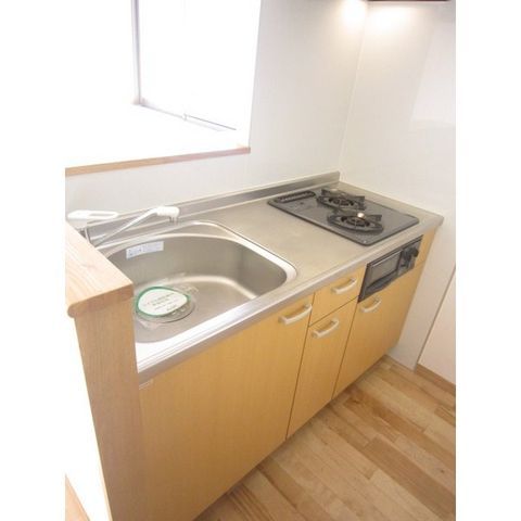 �y�L�b�`���z�@