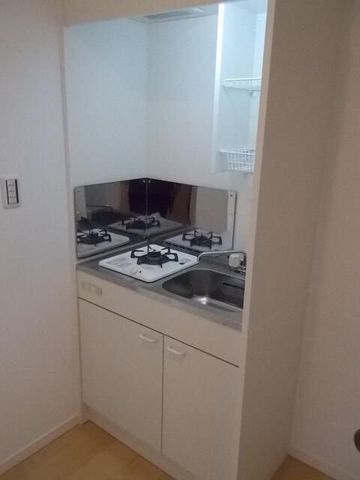 �y�L�b�`���z�@