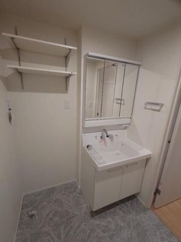 �y���ʏ��z�@