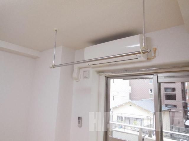 �y���̑��z�@�G�A�R��