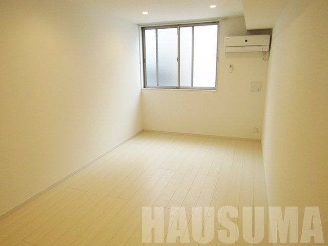 �y���ԁE���r���O�z�@����