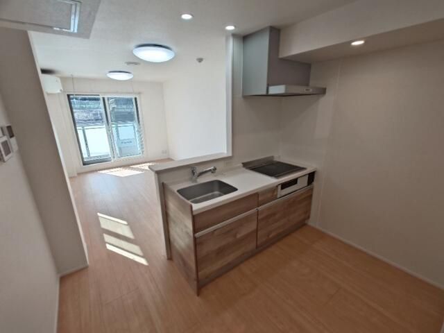 �y�L�b�`���z�@