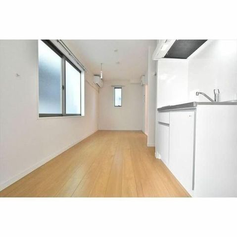 �y���̑������E�X�y�[�X�z�@