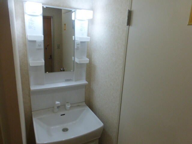 �y���ʏ��z�@