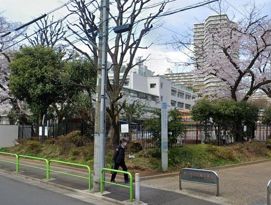 �y���Ӂz�@���旧�Ώ��w�Z �k��2���B 160m