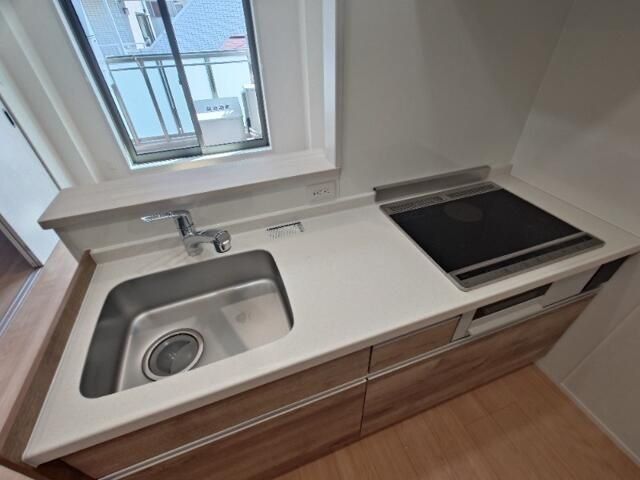 �y�L�b�`���z�@